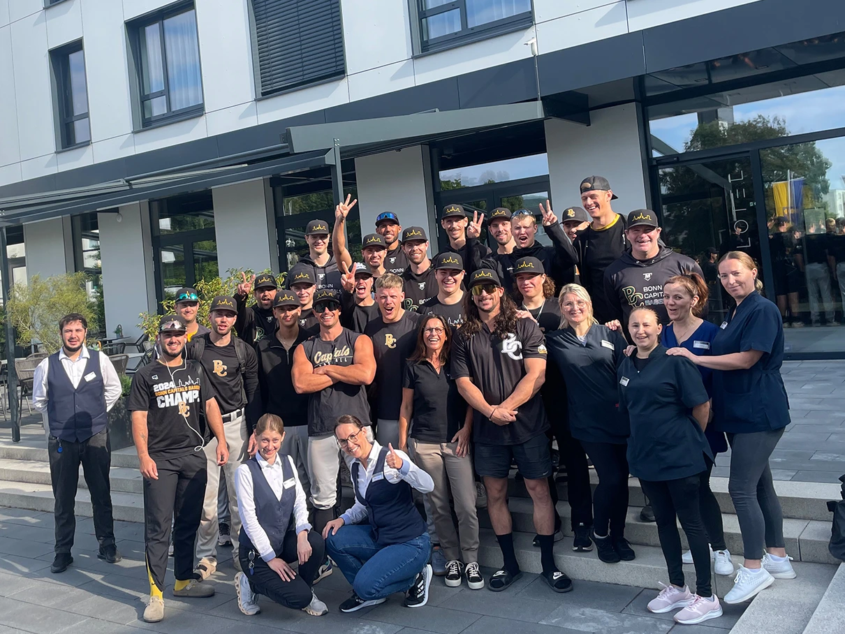 Bonner Capitals: Statt Homerun Hotelrun